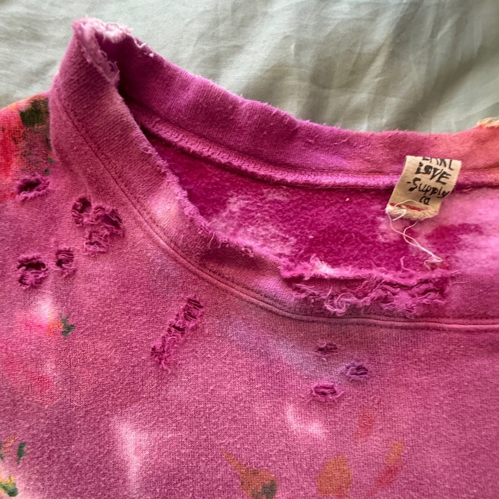 Magnolia Pearl RARE Songbird Floral Sweatshirt Purple Tie Dye Bird Distressed - Picture 11 of 16